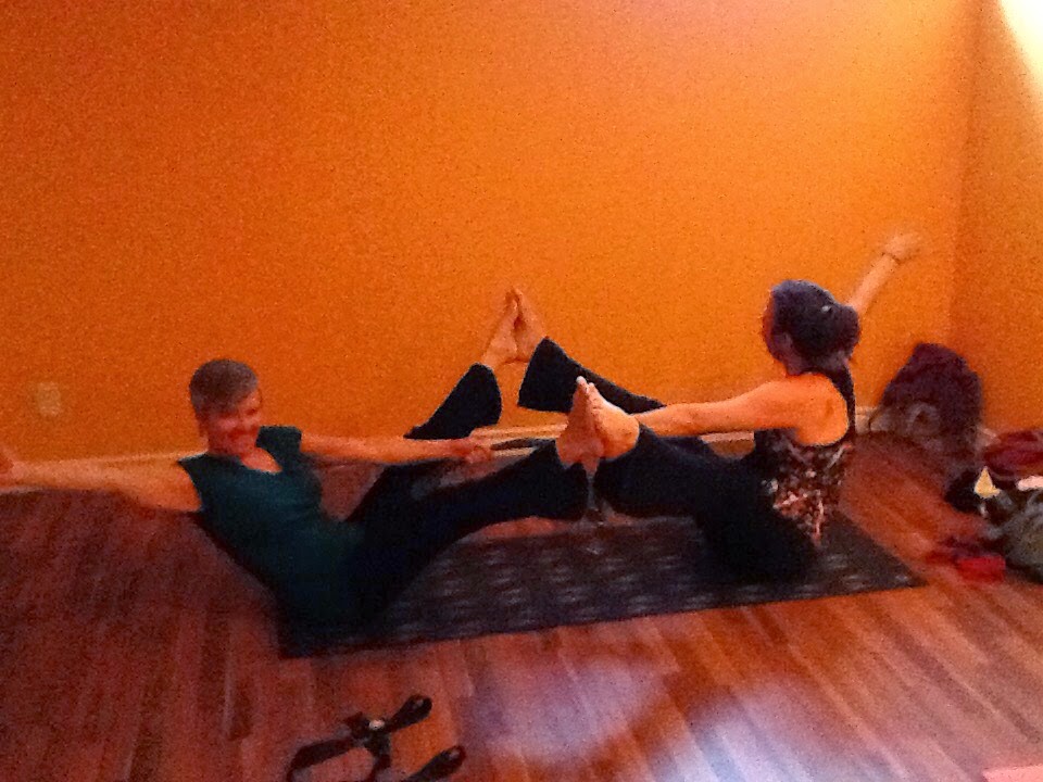 Between the Mats Yoga | 6 Hornak Rd, Smithville, ON L0R 2A0, Canada | Phone: (905) 978-1536