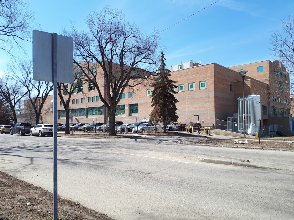 St. Pauls Hospital | 1702 20th St W, Saskatoon, SK S7M 0Z9, Canada | Phone: (306) 655-5000