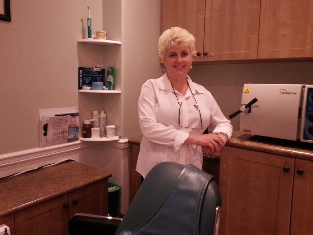 Hygienist Next Door | 915 Inverhouse Dr, Mississauga, ON L5J 4B2, Canada | Phone: (647) 984-8254