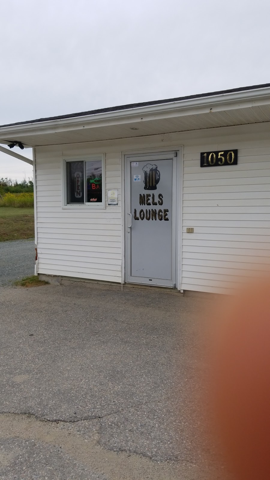 Mels Lounge | 1050 Water St, Miramichi, NB E1N 4C5, Canada | Phone: (506) 773-4433