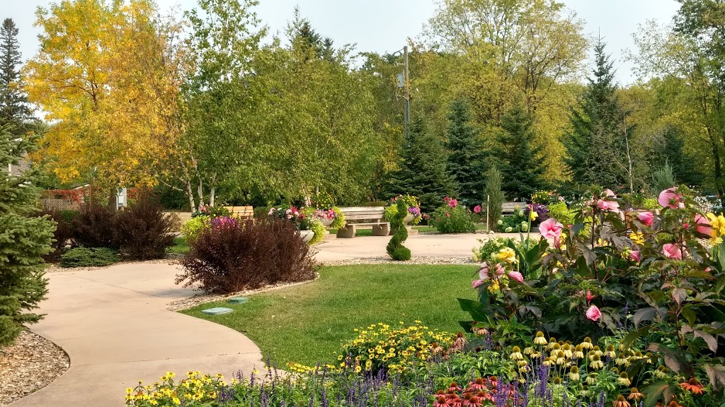 HELENA LOEWEN GARDEN | 255 Elmdale St, Steinbach, MB R5G 0C9, Canada