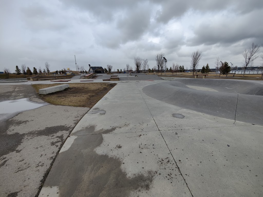 Chinook Winds SkatePark | 2853 Chinook Winds Drive Southwest, Airdrie, AB T4B 3S5, Canada | Phone: (403) 576-3354