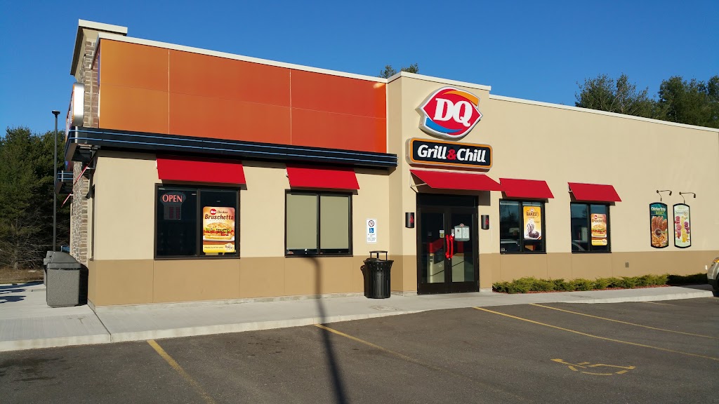 Dairy Queen Grill & Chill | 33 Civic Centre Rd, Petawawa, ON K8H 0A1, Canada | Phone: (613) 687-0099