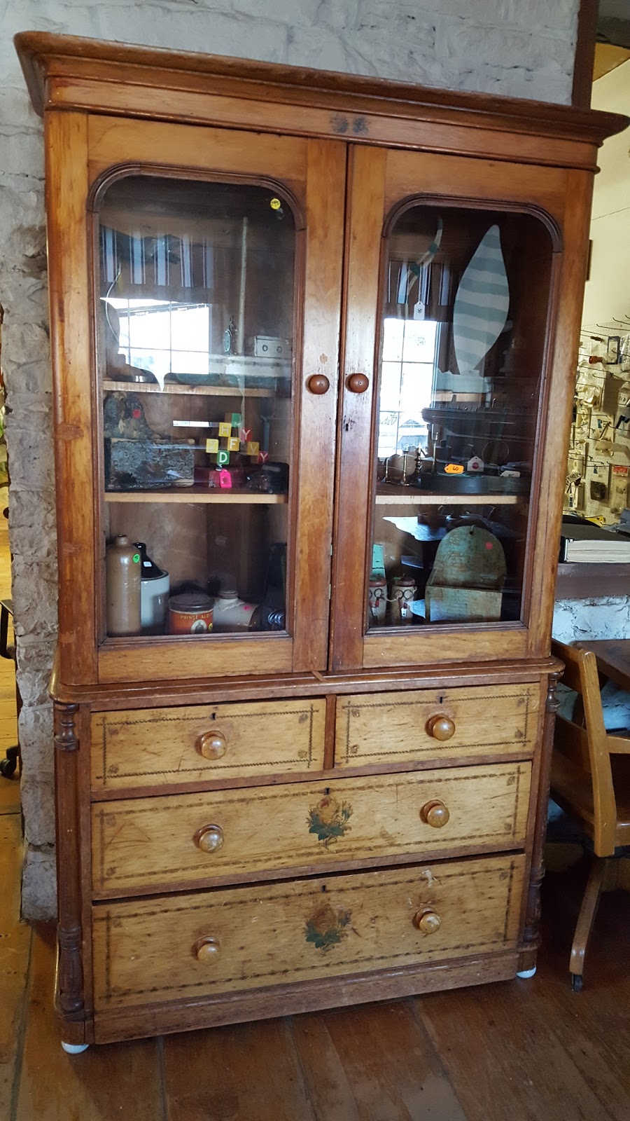 Antique Store | 220 Forced Rd, Merrickville, ON K0G 1N0, Canada | Phone: (613) 269-4969