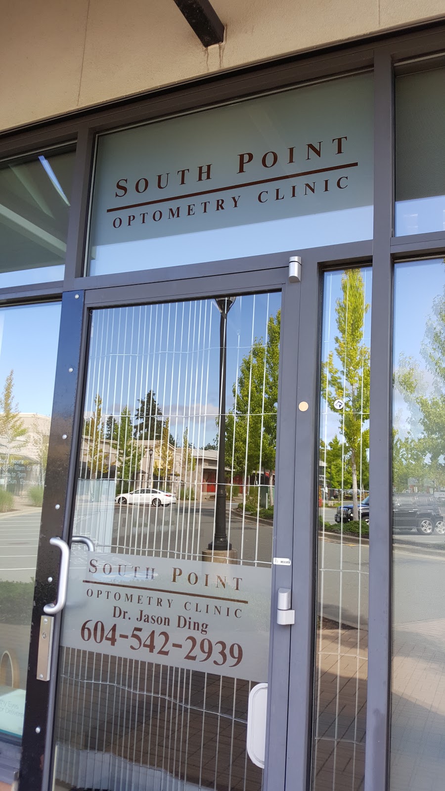 Southpoint Optometry Clinic | 15057 32 Ave #910, Surrey, BC V4P 0A2, Canada | Phone: (604) 542-2939