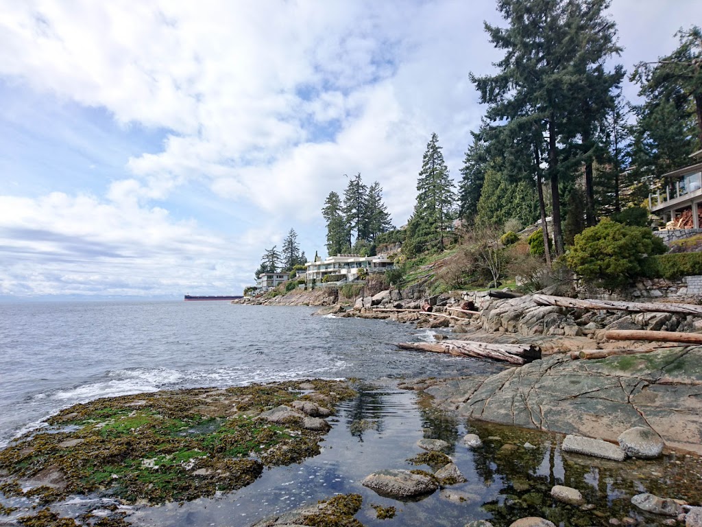 Oxley Street Park | West Vancouver, BC V7V 1G9, Canada | Phone: (604) 925-7200