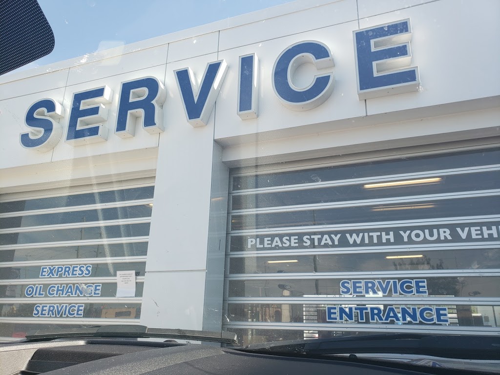 Barrie Ford Service | 55 Mapleview Dr W, Barrie, ON L4N 9H7, Canada | Phone: (705) 737-2313