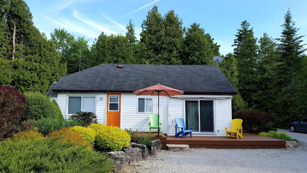 Macs Shacks Waterfront Cottage Rentals | 34 Green Cedar Dr, Lions Head, ON N0H 1W0, Canada | Phone: (519) 725-3316