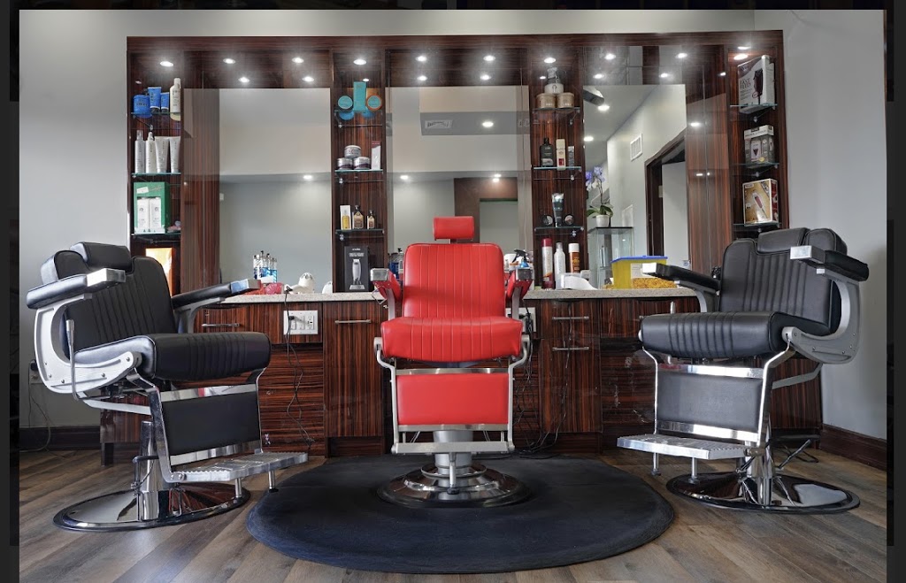 Stallion Hut of Barbers | 176 Davenfield Cir Unit-2, Brampton, ON L6P 4L9, Canada | Phone: (905) 794-9200