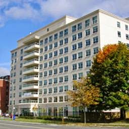 Chartwell Westbury Long Term Care Residence | 495 The West Mall, Etobicoke, ON M9C 5S3, Canada | Phone: (416) 622-7094