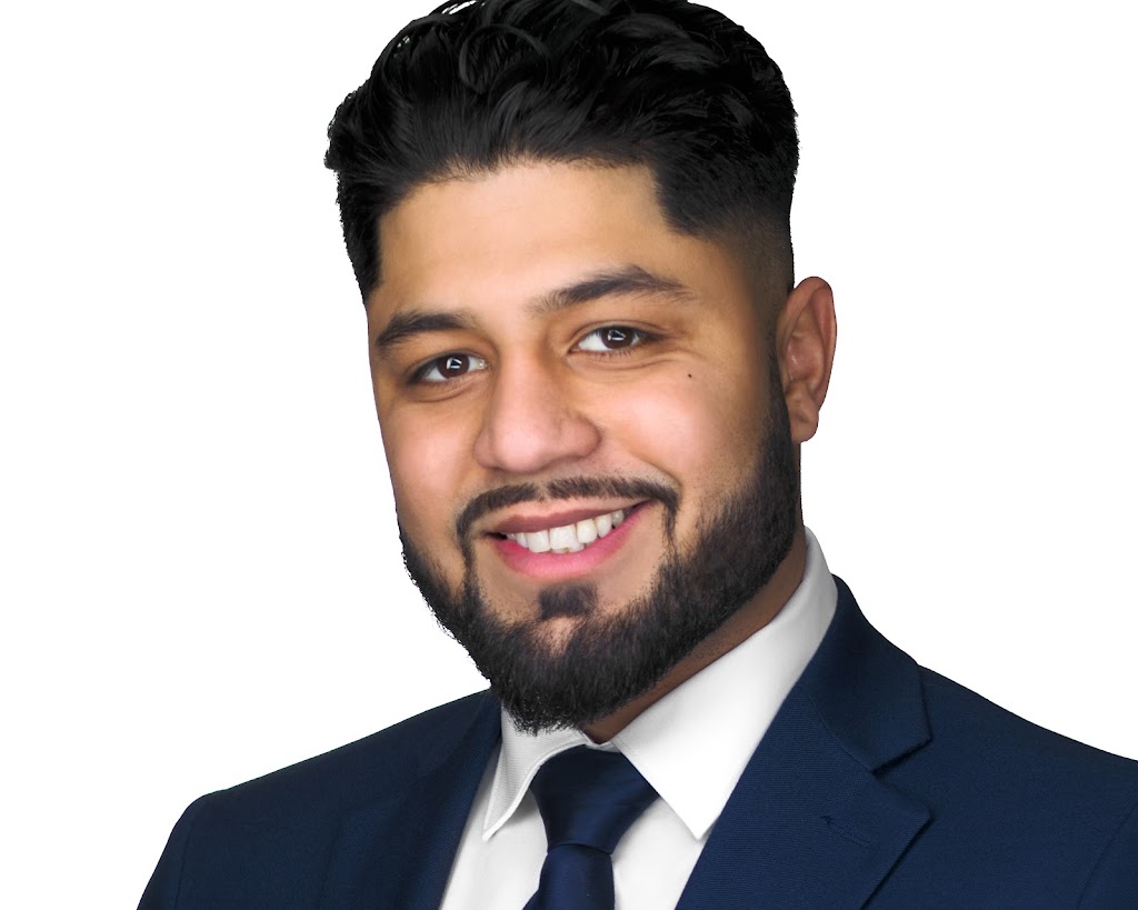 Look Sharp Headshots | 308 Archdekin Dr, Brampton, ON L6V 1Z5, Canada | Phone: (647) 562-7611