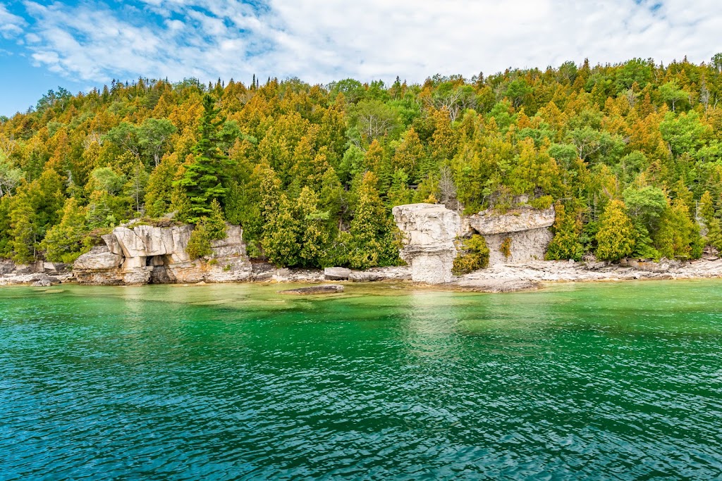 Flowerpot Island | Flowerpot Island, Tobermory, ON N0H 2R0, Canada | Phone: (855) 596-2999