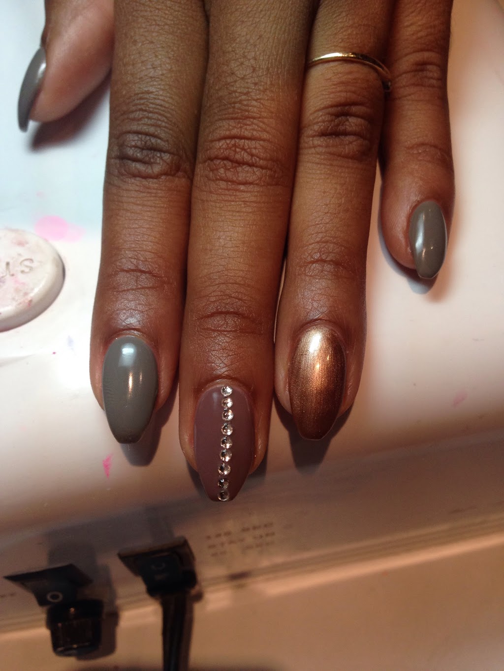 Lovely Nails And Spa | 539 The Queensway S, Keswick, ON L4P 2E7, Canada | Phone: (905) 476-6004