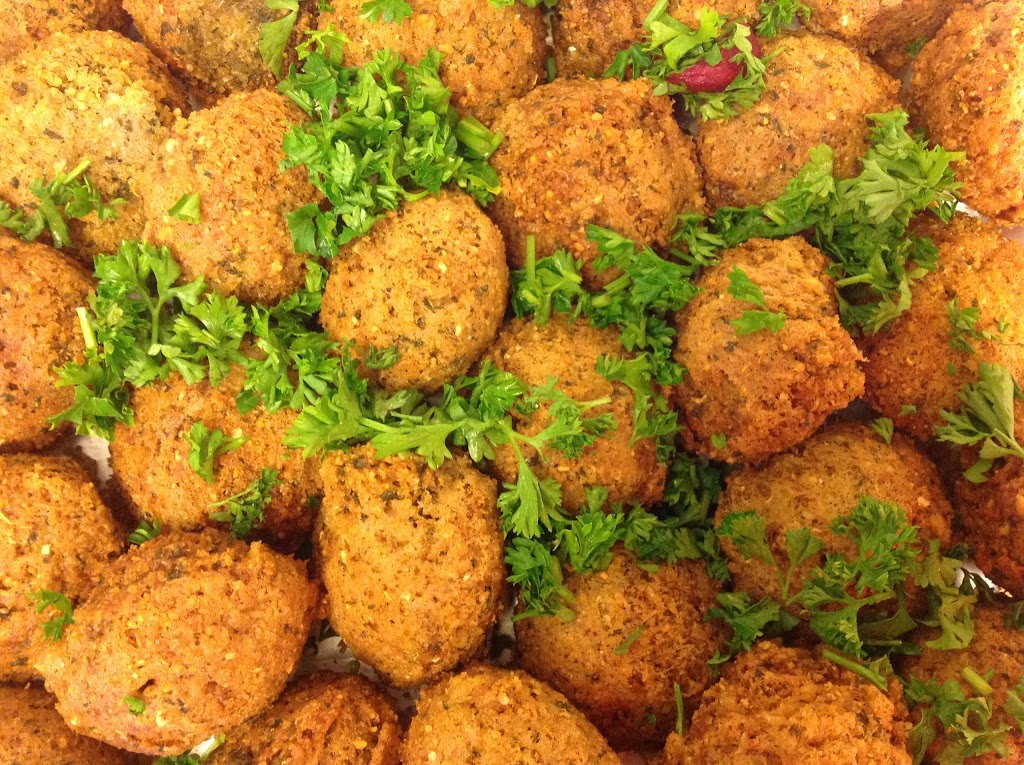 Falafel Royal | 5-, 3308 Lake Shore Blvd W, Etobicoke, ON M8V 1M4, Canada | Phone: (416) 255-2388