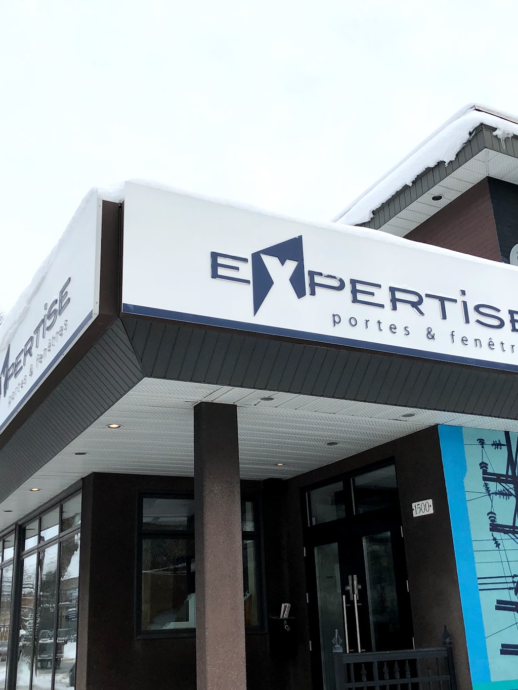 Expertise Portes Et Fenêtres | 1500 Rue Fleury E, Montréal, QC H2C 1S4, Canada | Phone: (514) 384-1500