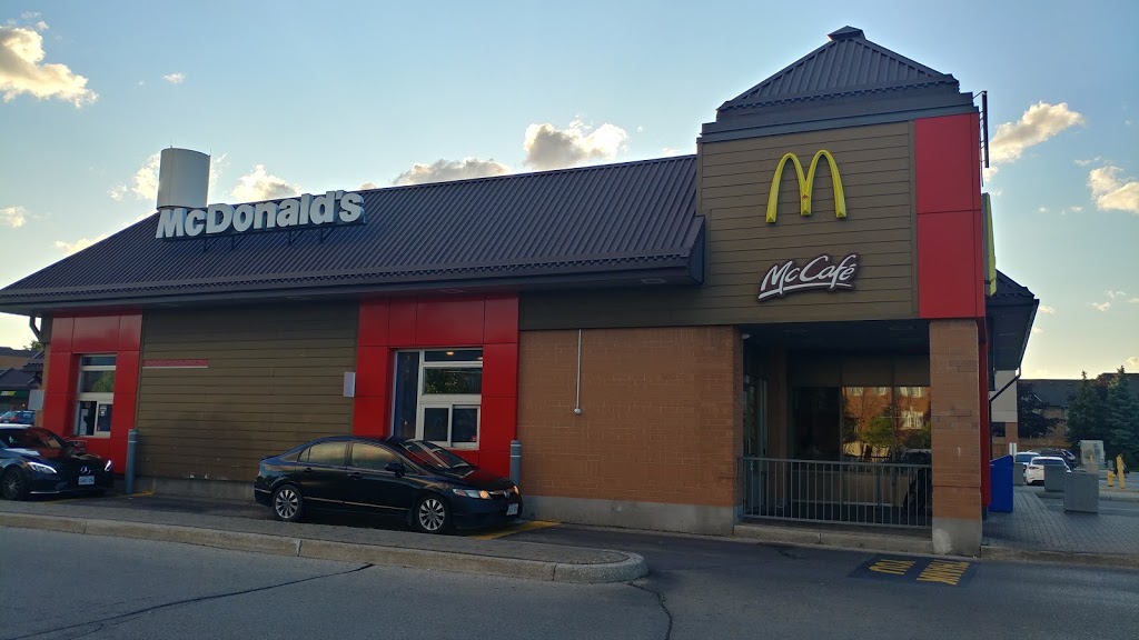 McDonalds | 5636 Glen Erin Dr, Mississauga, ON L5M 6B1, Canada | Phone: (905) 812-7187