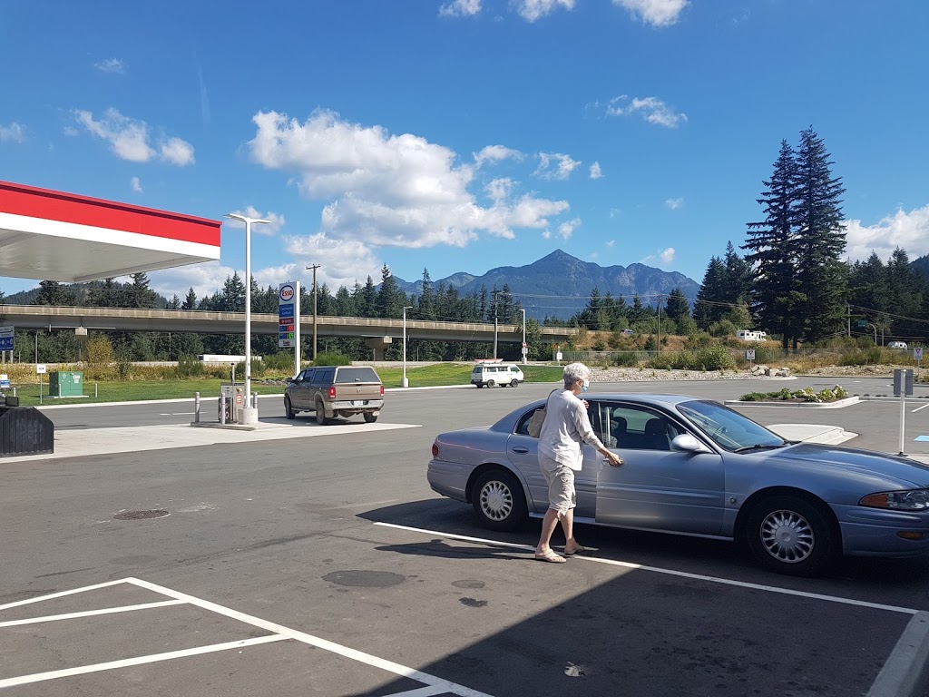 Silver Creek Travel Centre | 19700 Klassen Rd, Hope, BC V0X 1L2, Canada | Phone: (236) 355-1313