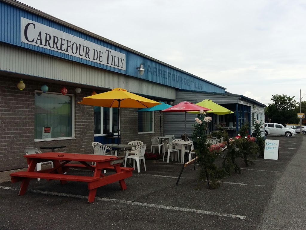 Carrefour de Tilly | 954 Rue de lÉglise, Saint-Antoine-de-Tilly, QC G0S 2C0, Canada | Phone: (418) 886-2585