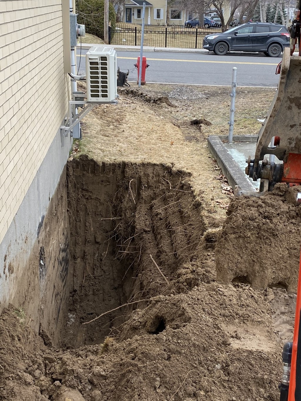 Excavation Action | 250 Rue du Château-dEau, Québec, QC G2A 2J9, Canada | Phone: (418) 575-8233