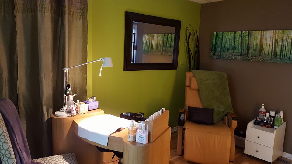 DeeVa Spa Esthetics & Relaxation | 2223 Hamilton Rd, Trenton, ON K8V 5P8, Canada | Phone: (613) 885-7999