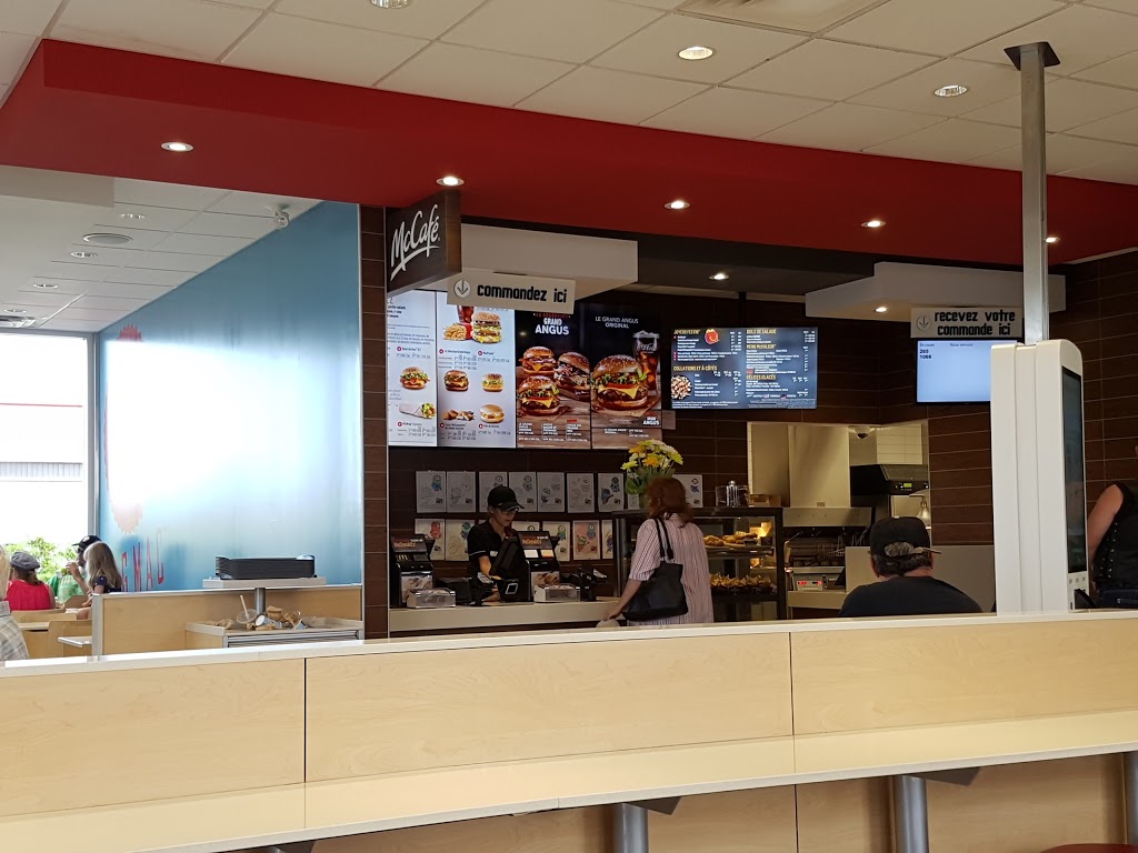 McDonalds | 508 Boulevard Cadieux, Beauharnois, QC J6N 2E9, Canada | Phone: (450) 225-9015