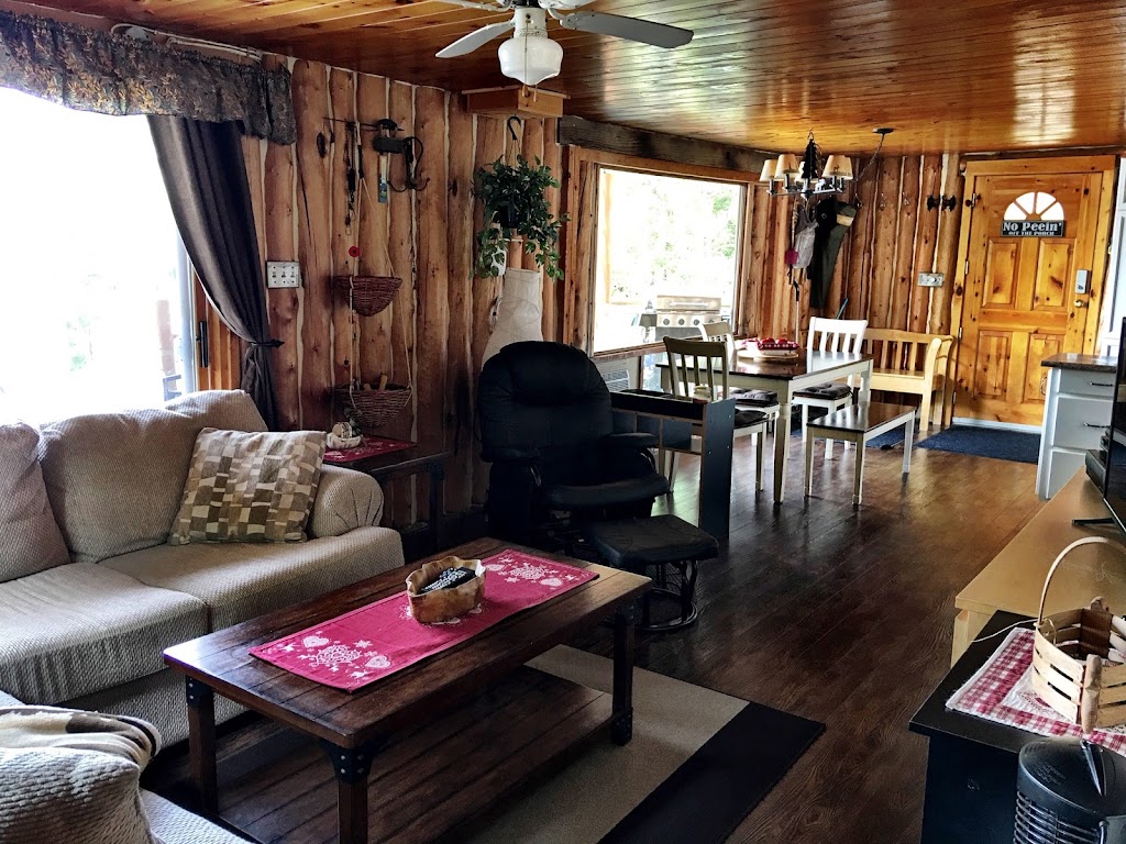 Tigers Tale Cottage Rental | 918800 Portage Bay Rd A80, Cobalt, ON P0J 1C0, Canada | Phone: (705) 650-0305