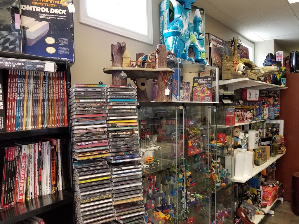 Treehouse Collectibles | 164 Donlands Ave, East York, ON M4J 3P8, Canada | Phone: (647) 436-9553