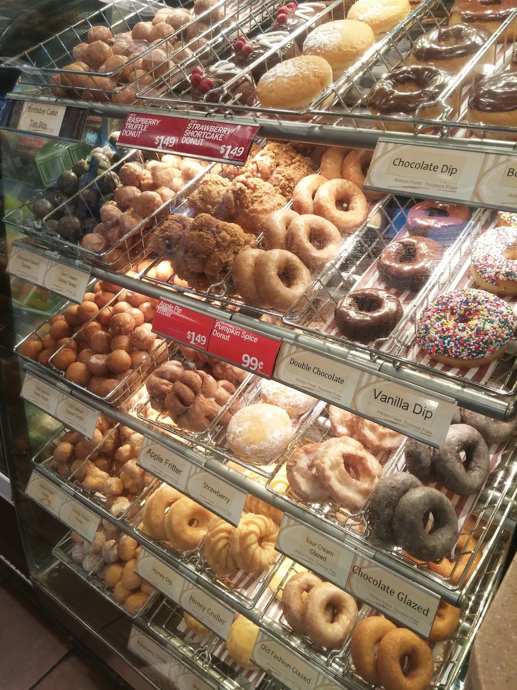 Tim Hortons | 340 Westmount Rd W, Kitchener, ON N2M 5C4, Canada | Phone: (519) 744-1585