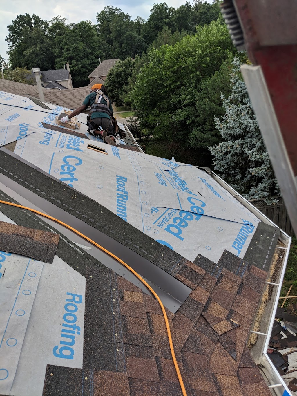 Above It All Roofing Inc Mississauga | 2395 Homelands Dr unit #209, Mississauga, ON L5K 1H3, Canada | Phone: (647) 771-1554