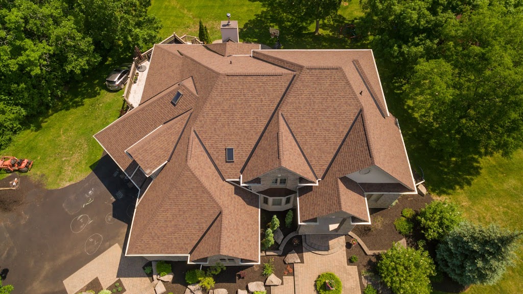 Flawless Roofing | 121 Dundas St E, Belleville, ON K8N 1C3, Canada | Phone: (613) 403-1838