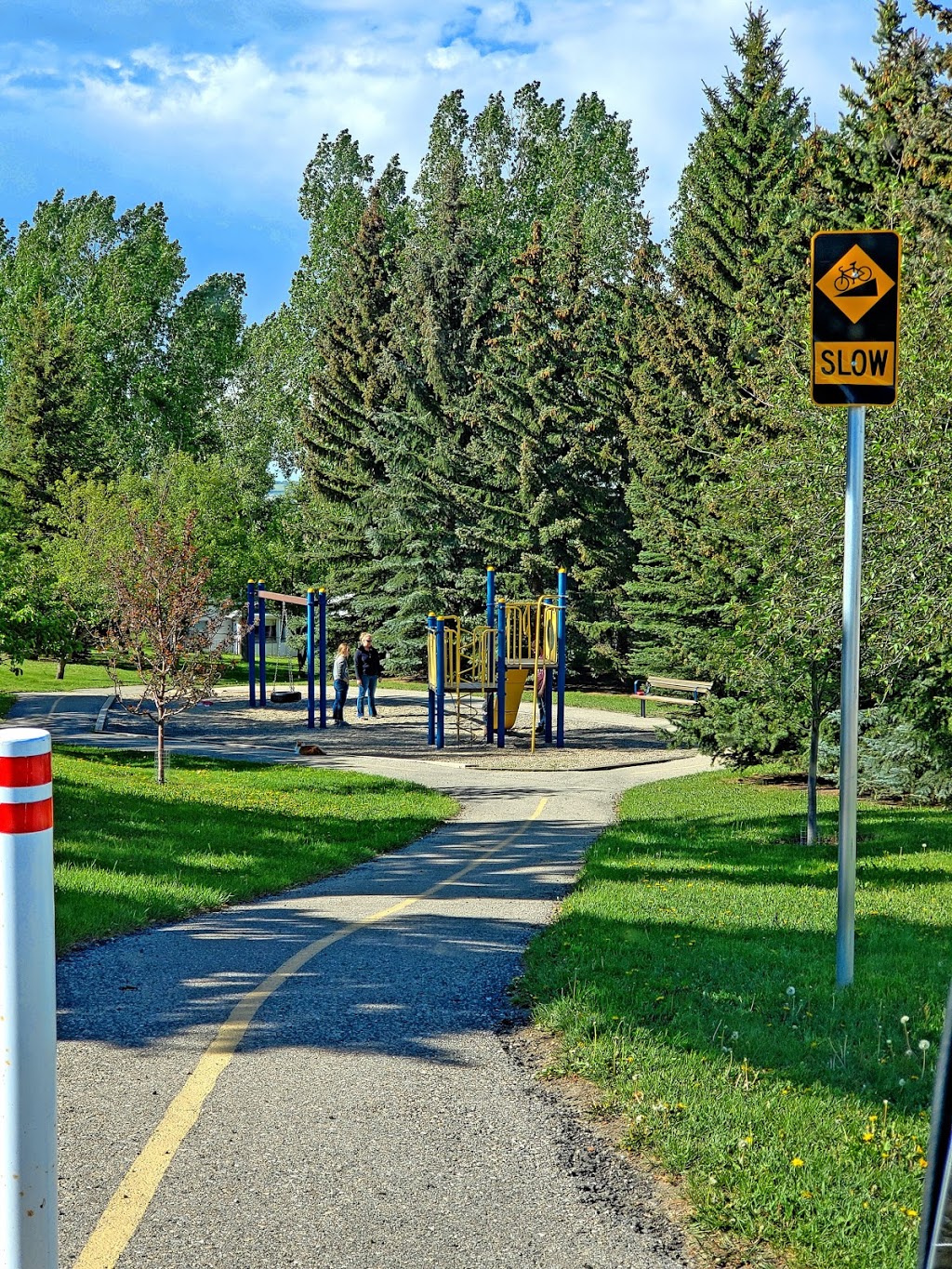 Macewan Glen Park | 332 Macewan Dr NW, Calgary, AB T3K, Canada