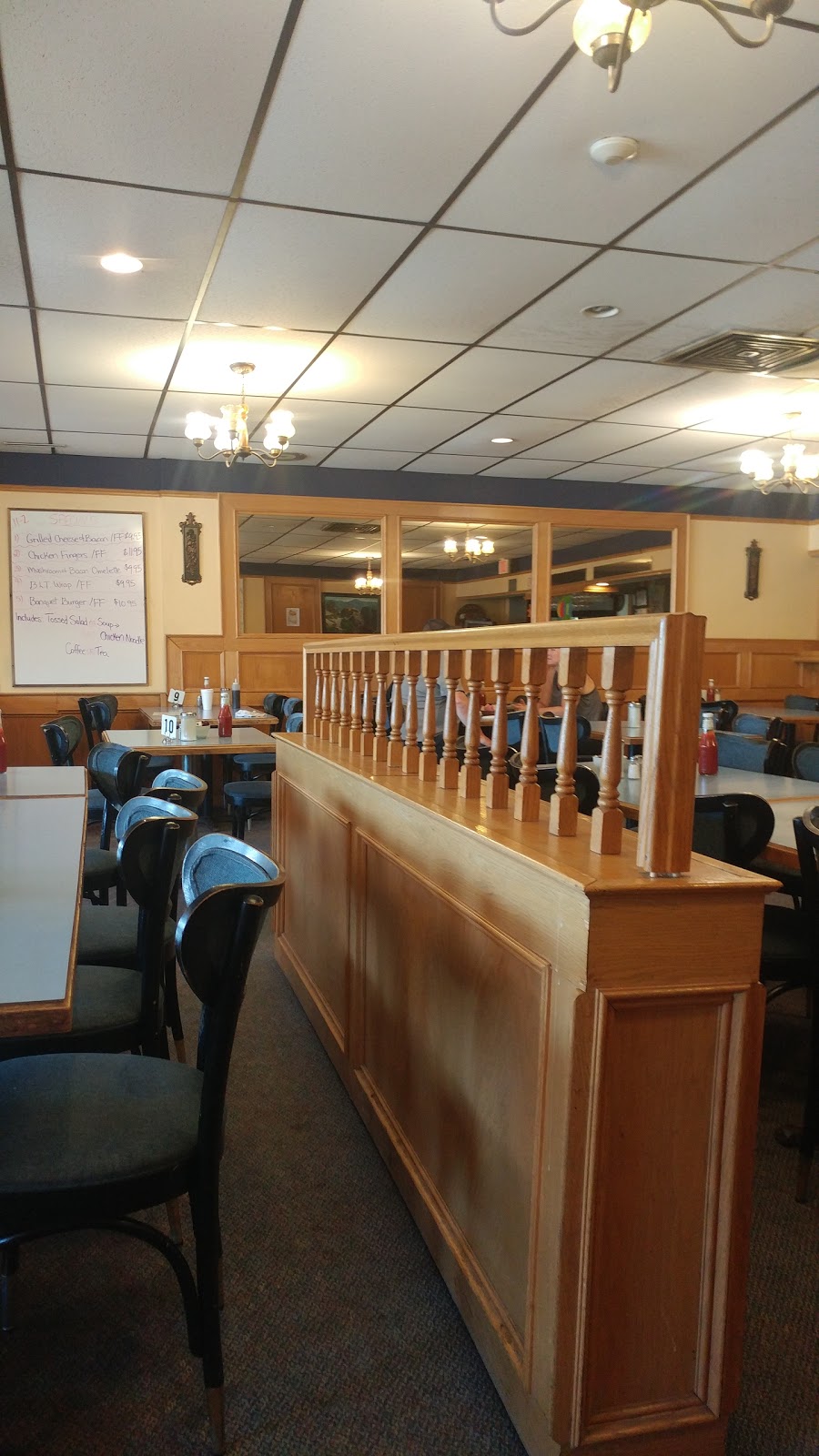 Brantford Family Restaurant | 669 Colborne St, Brantford, ON N3S 3M8, Canada | Phone: (519) 304-1604