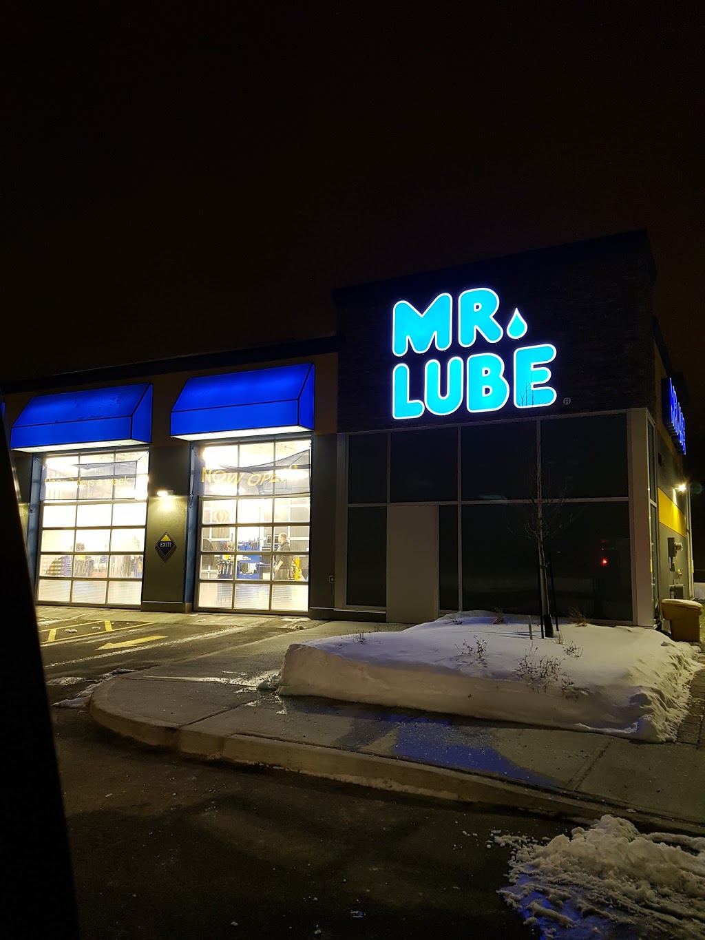 Mr. Lube | 2292 Tenth Line Rd, Orléans, ON K4A 0X4, Canada | Phone: (613) 834-4994