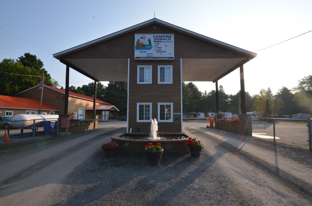 Camping Donald | 13519 Ch St Simon Mirabel, Saint-Canut, QC J7N 1P3, Canada | Phone: (450) 438-1494