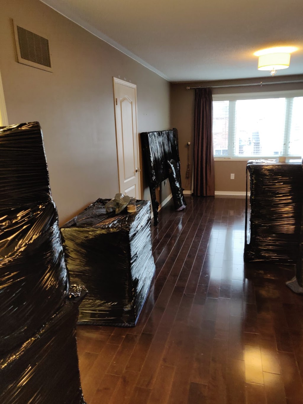 Vital Movers | Movers Innisfil | 2326 Whitewood Cres, Innisfil, ON L9S 0G3, Canada | Phone: (647) 808-1297