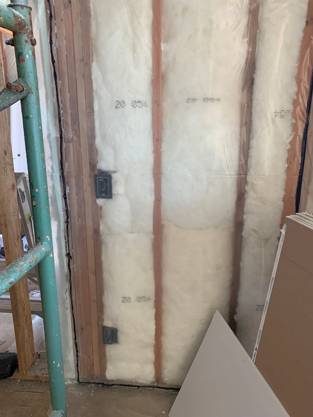 Advance Insulation Canada | 48158 RPO, Uptown, Victoria, BC V8Z 7H6, Canada | Phone: (855) 531-3626