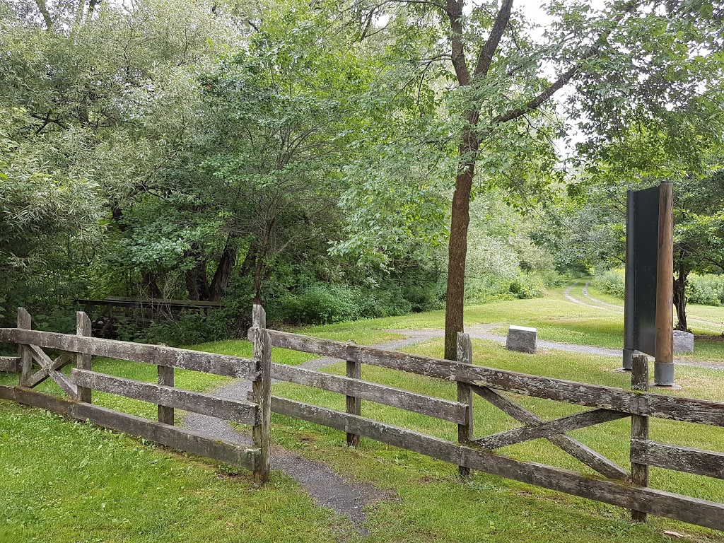 Parc des Hauts-Fonds | 116 Chemin de la Batture, Saint-Augustin-de-Desmaures, QC G3A 0H6, Canada