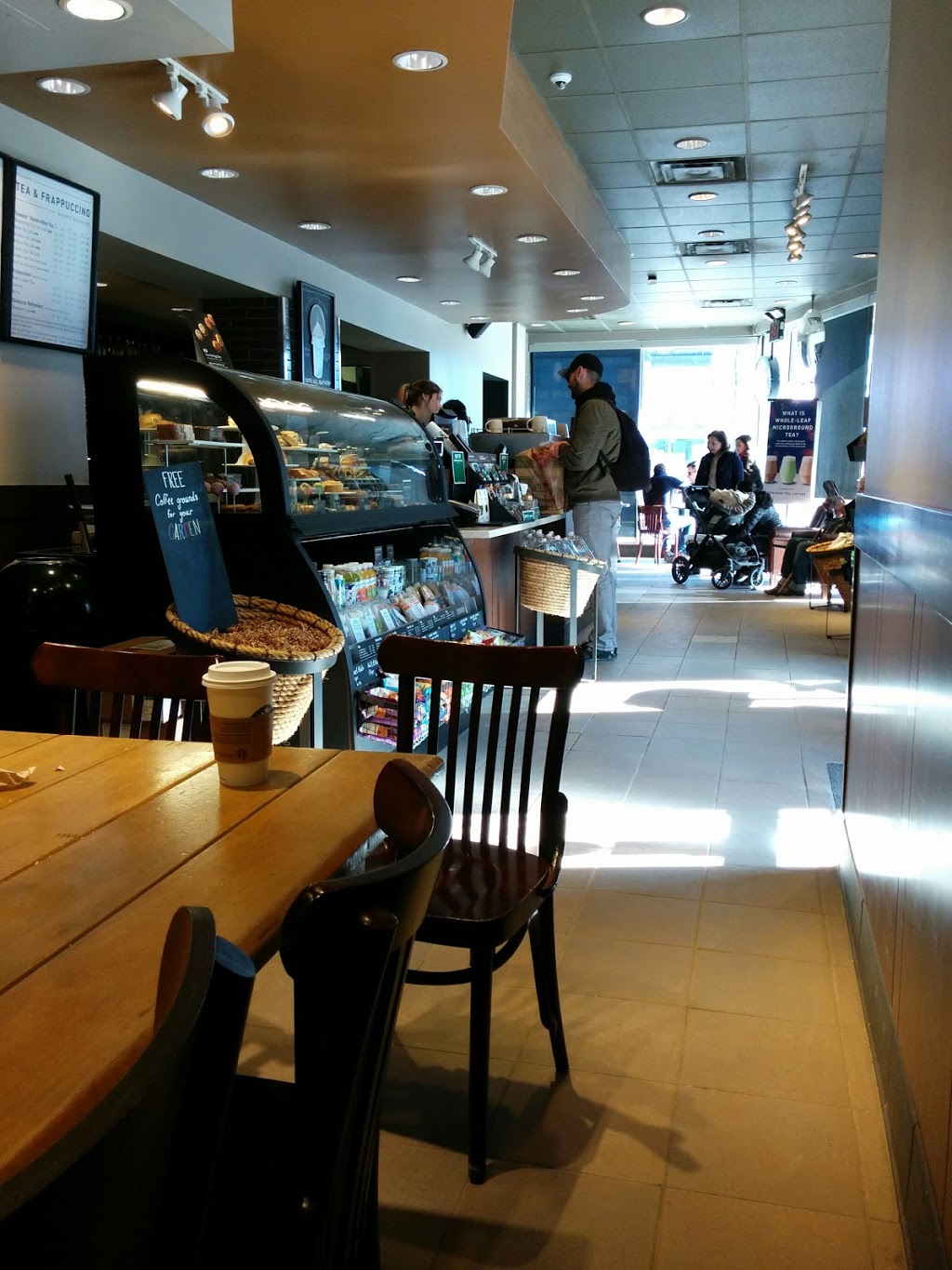 Starbucks | 908 Queen St E, Toronto, ON M4M 1J5, Canada | Phone: (416) 461-9788