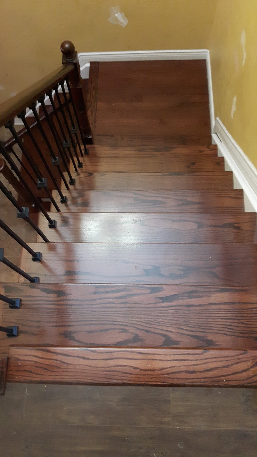 DF Hardwood Floor Refinishing | 90 Penfound Dr, Bowmanville, ON L1C 4B8, Canada | Phone: (289) 987-0376