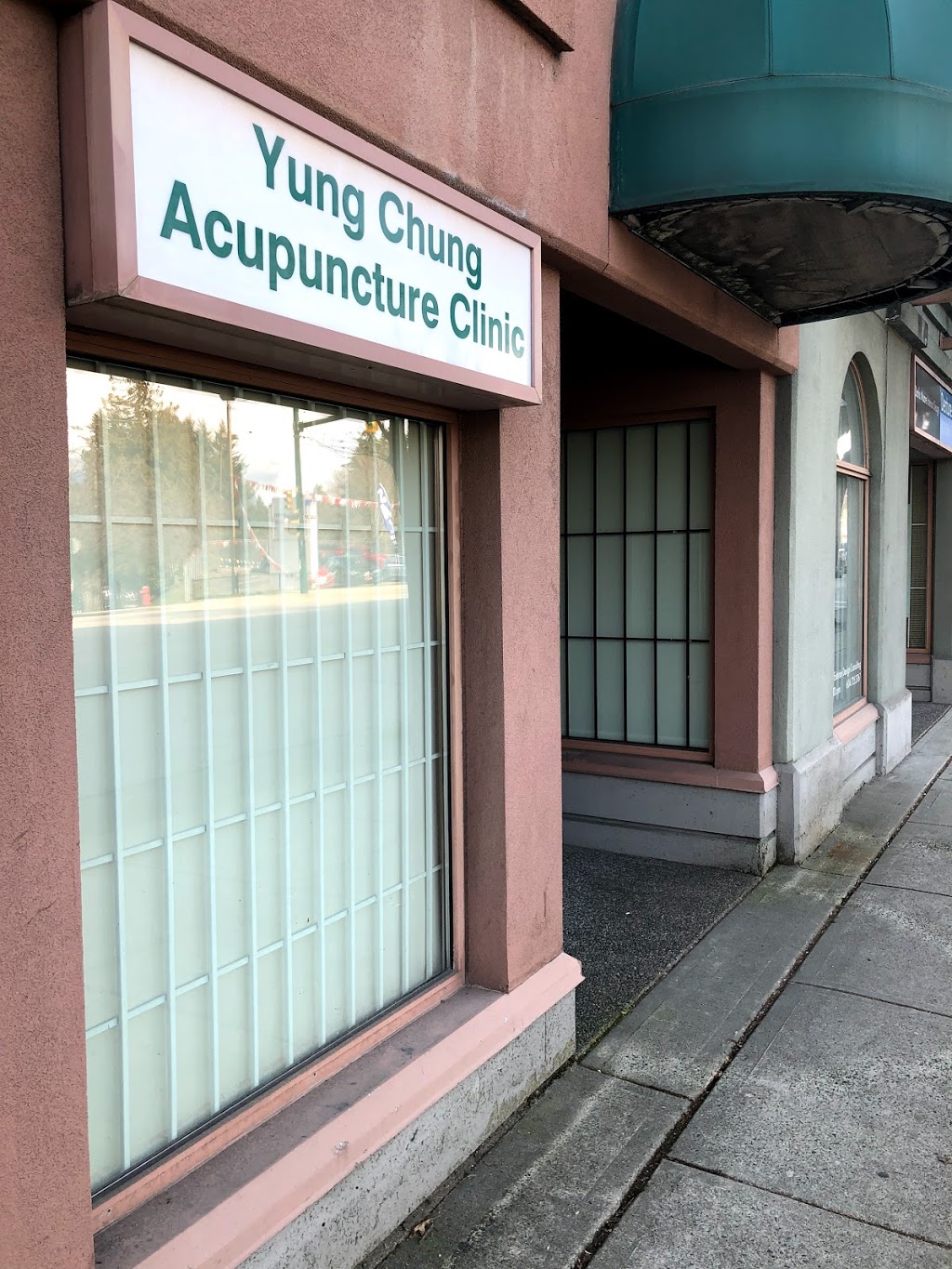 Yung Chung Acupuncture | 530 Kingsway, Vancouver, BC V5T 3J9, Canada