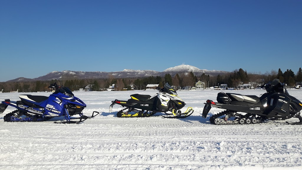 Drapeau du lac dargent | 115 Rue Martin, Eastman, QC J0E 1P0, Canada