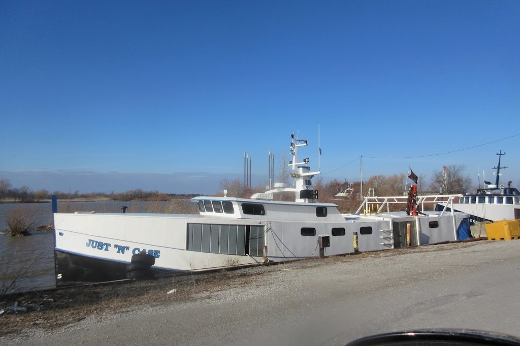 Dan Minor & Sons Dock | 835 Feeder Canal Rd, Lowbanks, ON N0A 1K0, Canada | Phone: (905) 736-0166