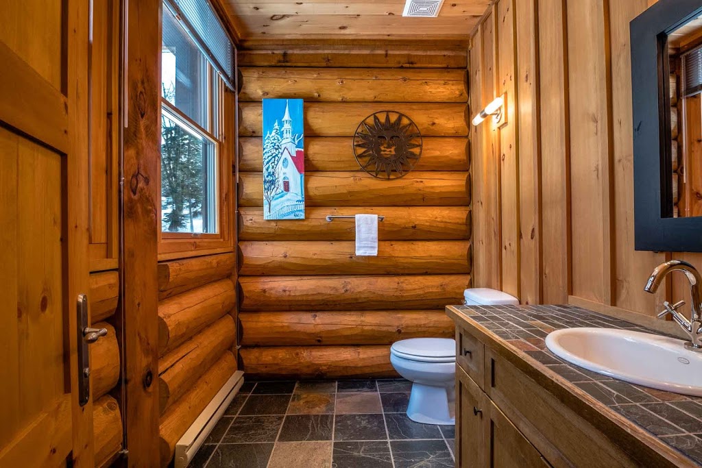 RCNT Chalet #58 | 50 Des, Chemin des Pruches, Lac-Supérieur, QC J0T 1P0, Canada | Phone: (844) 370-0257