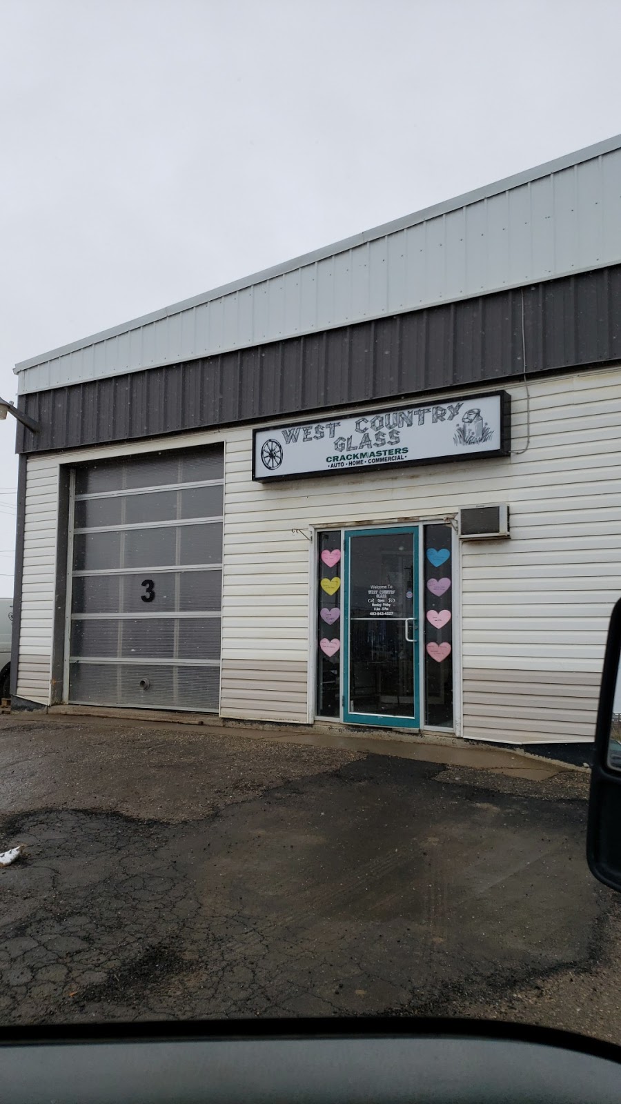 West Country Glass | 4701 50 Ave, Rimbey, AB T0C 2J0, Canada | Phone: (403) 843-4527