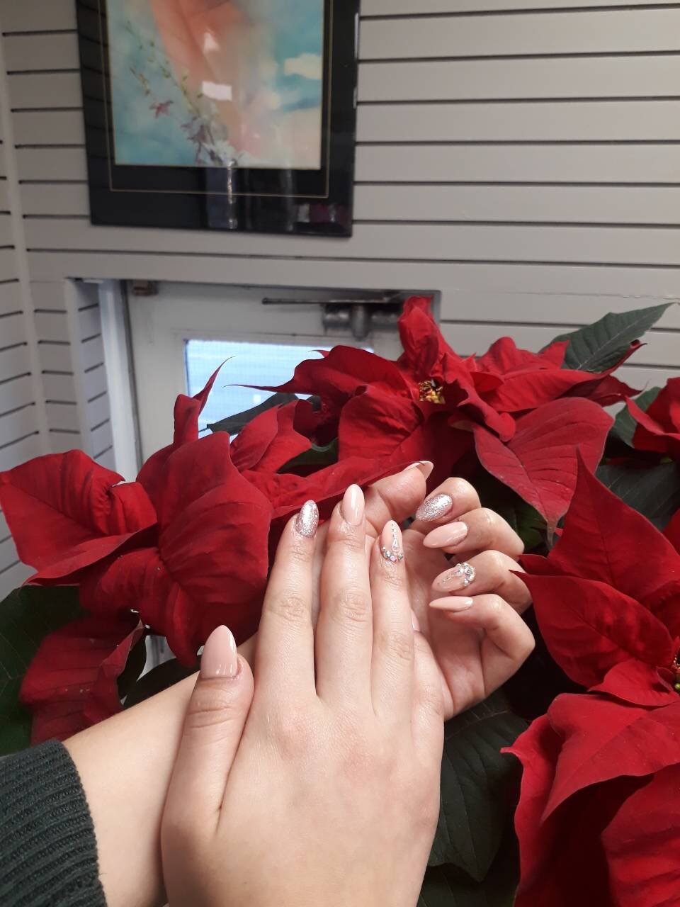 Fantastic Nails | 632 Lakeshore Rd E, Mississauga, ON L5G 1J4, Canada | Phone: (905) 271-9095