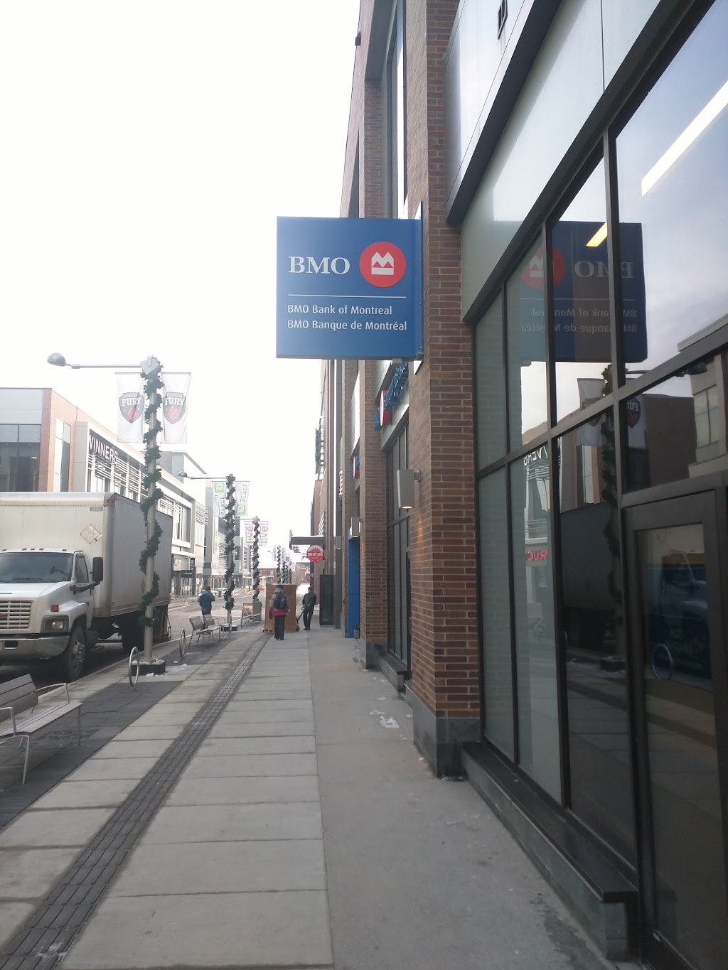 BMO Bank of Montreal | 100 Marché Way, Ottawa, ON K1S 5J3, Canada | Phone: (613) 569-1969