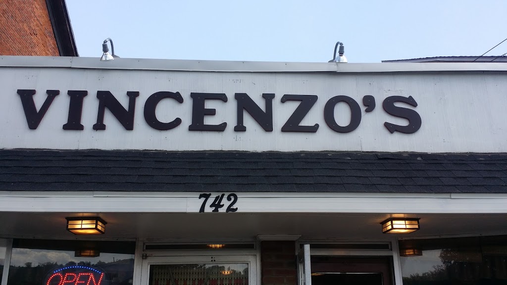 Vincenzos Pizza House | 742 Center St, Lewiston, NY 14092, USA | Phone: (716) 754-7383