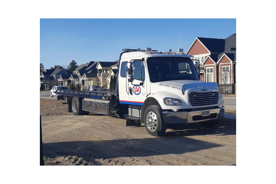 B & B Towing | 590 River Rd W, Wasaga Beach, ON L9Z 2P1, Canada | Phone: (705) 429-3555