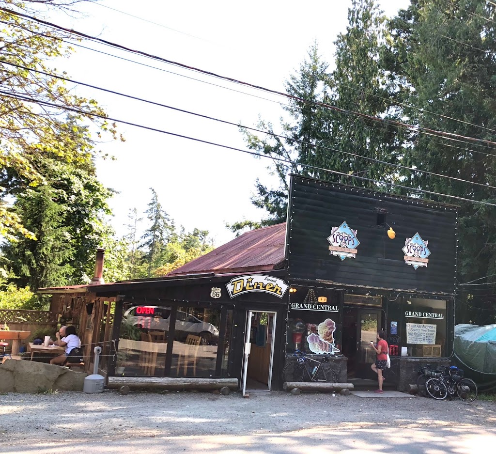 Scoops Ice Cream & Burger Bar | 90 Montague Rd, Mayne Island, BC V0N 1P0, Canada | Phone: (250) 539-2388