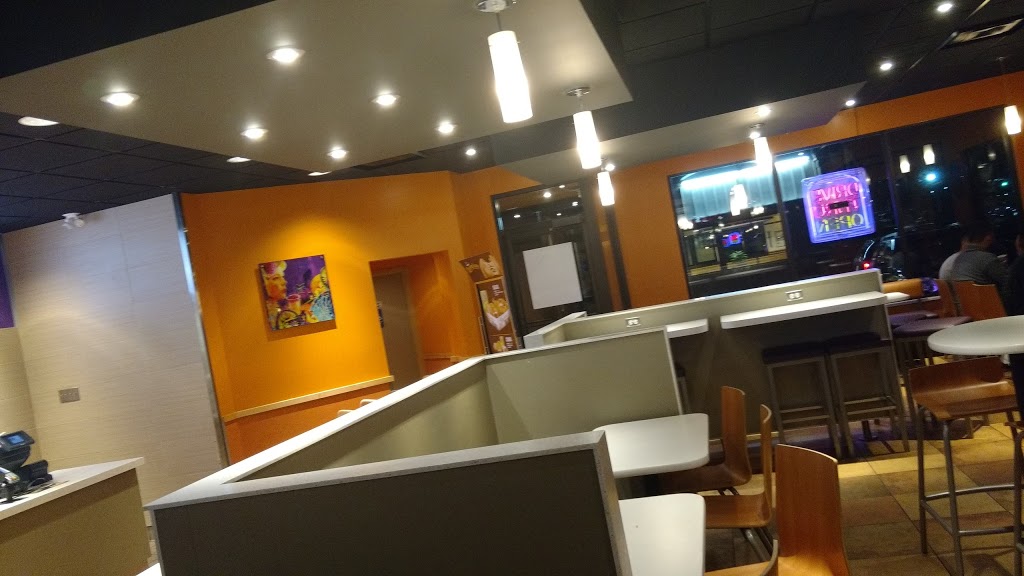 Taco Bell | 1550 Upper James St, Hamilton, ON L9B 1K3, Canada | Phone: (905) 387-6006